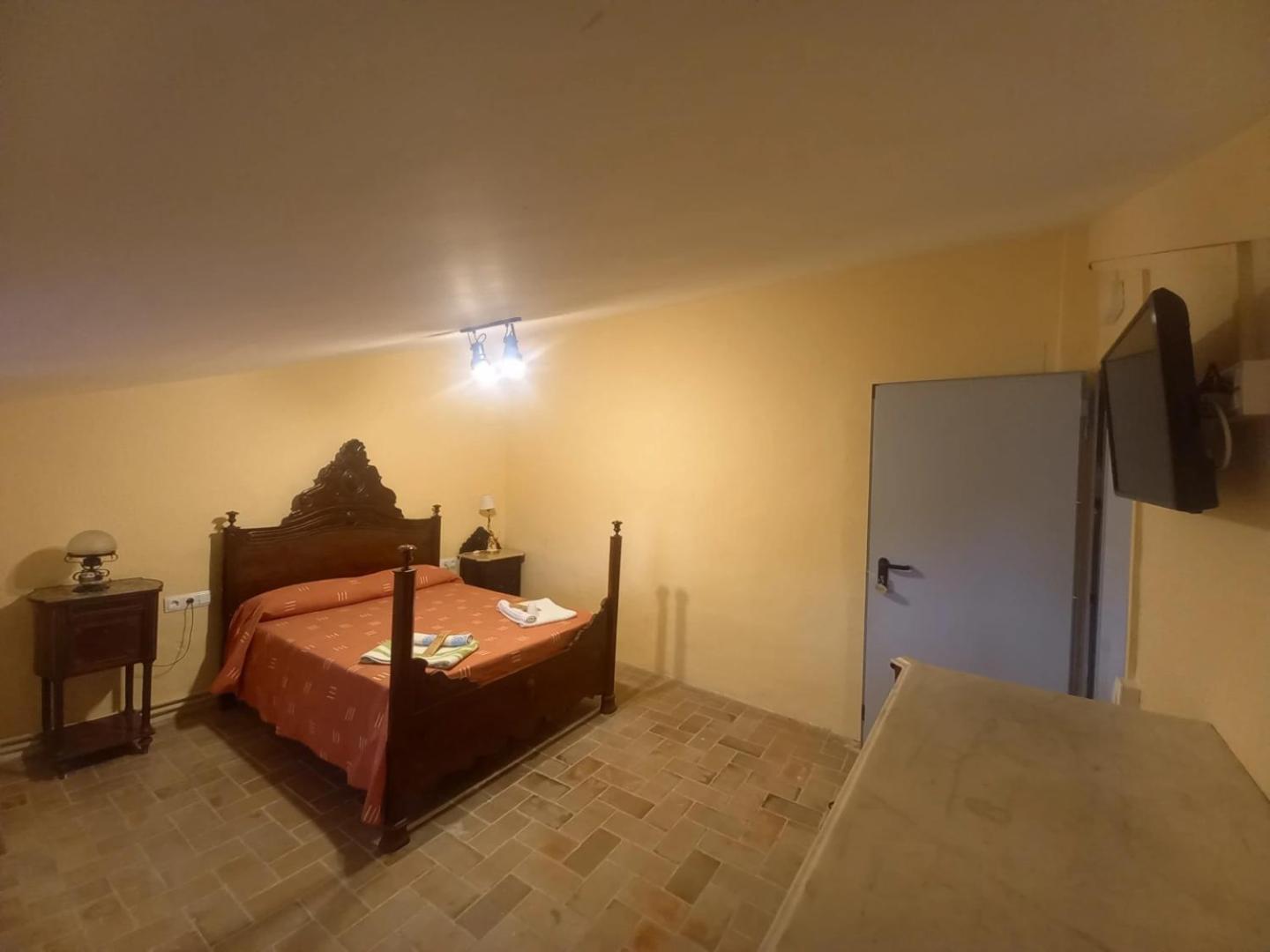 Hostal Rural Mas Blanc San Martin de Centellas Exterior photo